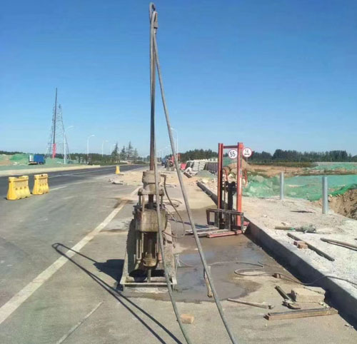 商城公路高聚物注浆加固